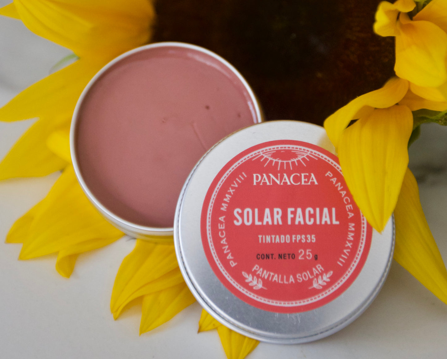 Protector SOLAR FACIAL con tintado natural